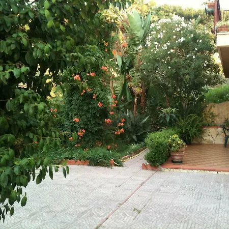 Center Close Sea Veiw * Cefalú