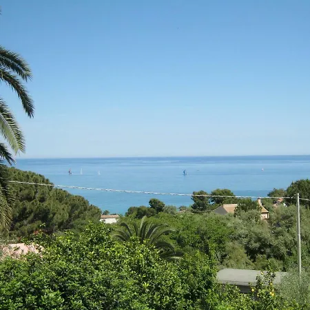 Apartment Center Close Sea Veiw