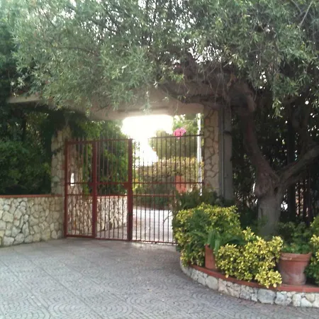 Center Close Sea Veiw Apartmán