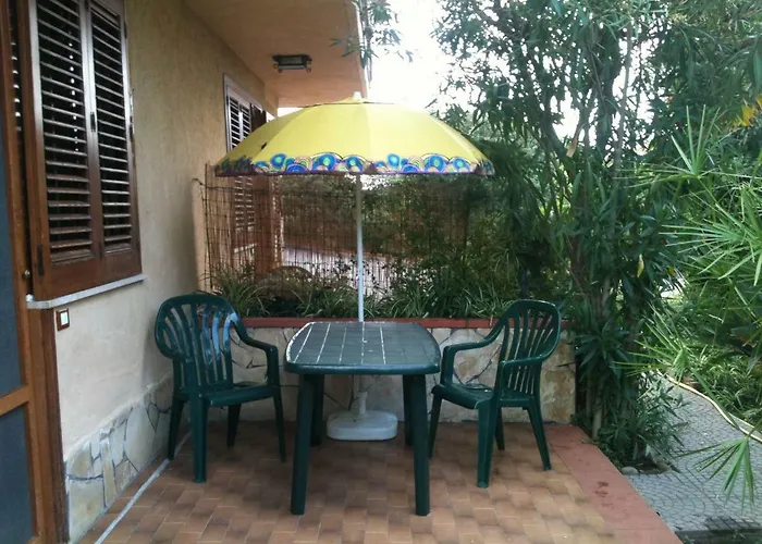 Center Close Sea Veiw צ'פאלו